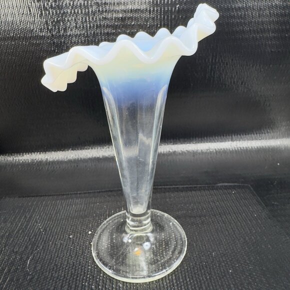 Antique Opalescent Glass Vase Vessel Clear White Ruffled Edges Glass Vase VTG - Picture 8 of 14